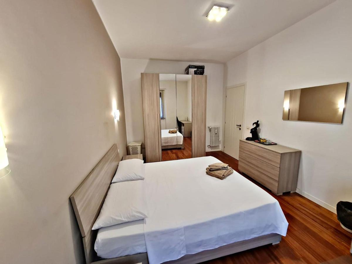Modern Apartment Cozy Style Рим Екстер'єр фото